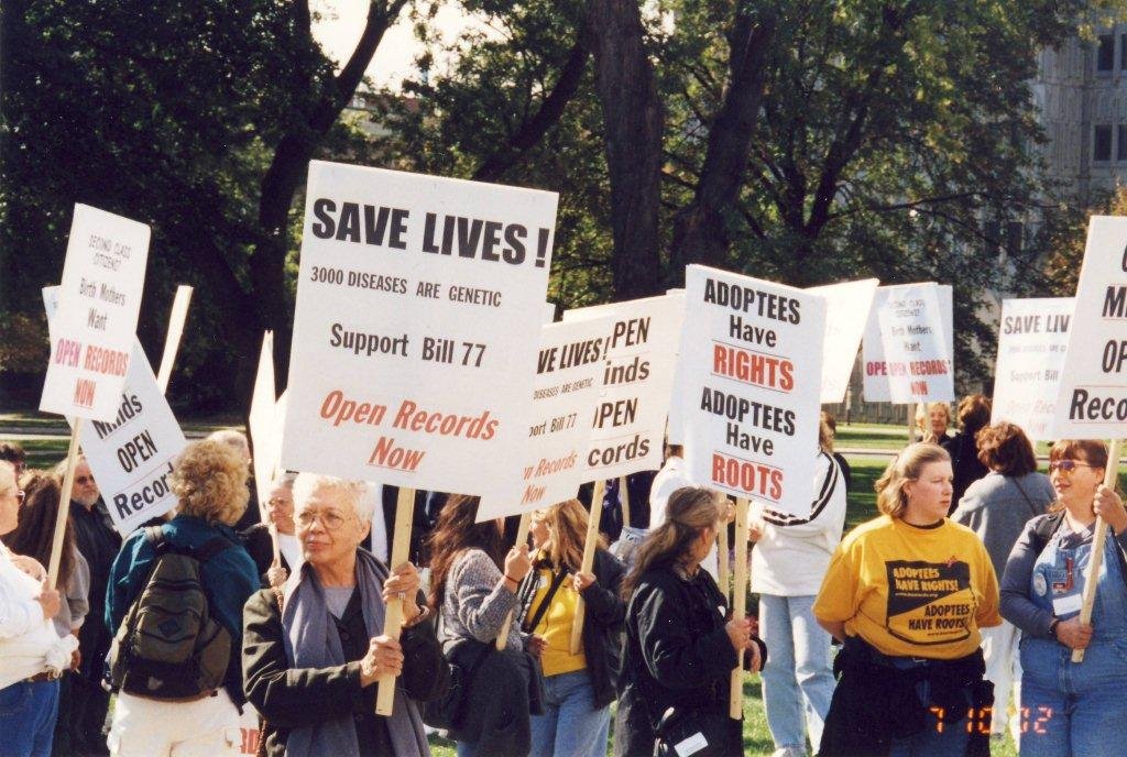 Oct 8 2002 Bill 77 Protest (2)